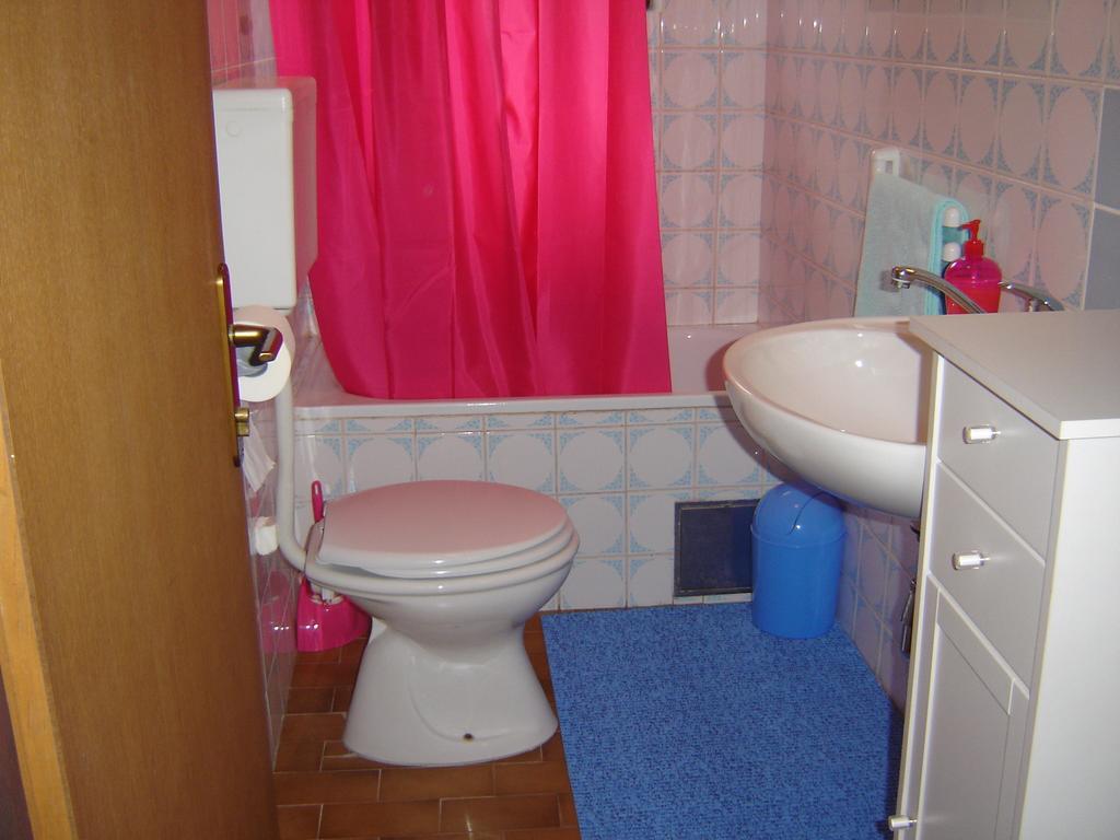 Rooms Danica Donji Babin Potok Bilik gambar